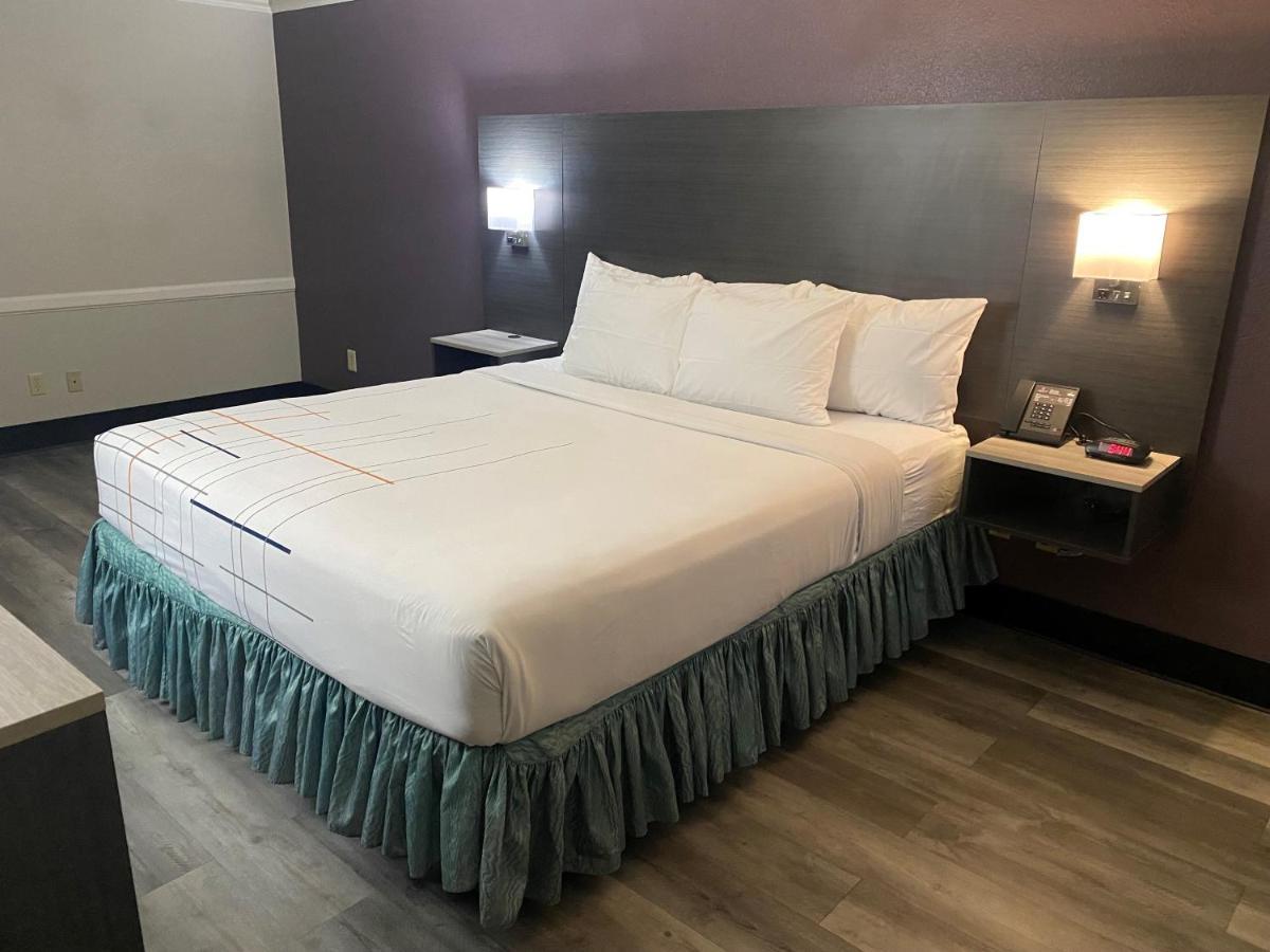 La Quinta Inn By Wyndham Bakersfield South Eksteriør billede